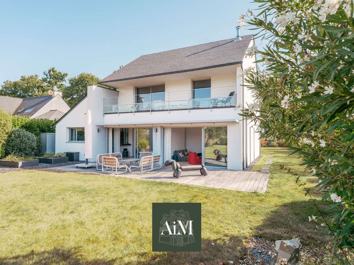 House Theix-Noyalo