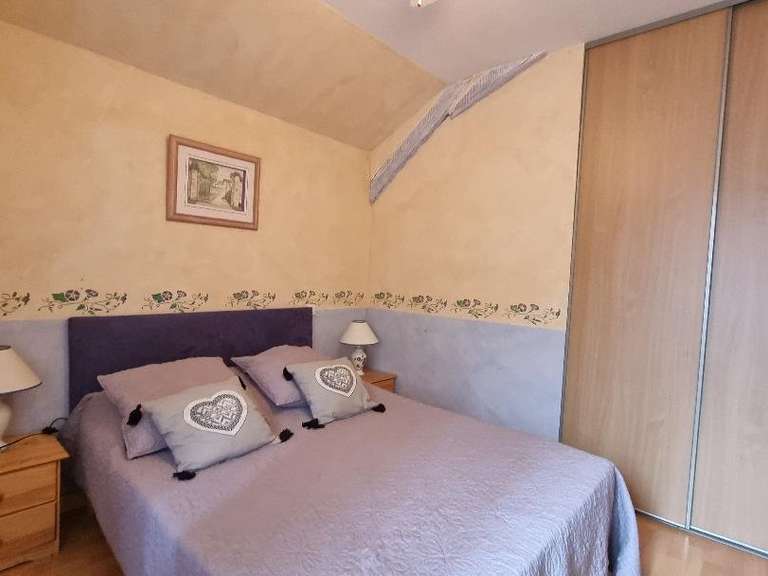 Maison Thenon - 8 chambres - 330m²