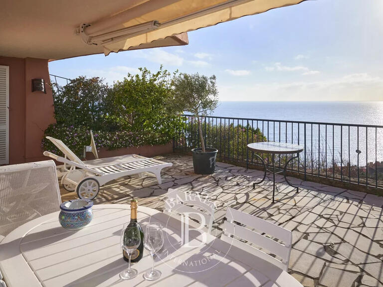 Vente Appartement avec Vue mer Théoule-sur-Mer - 2 chambres