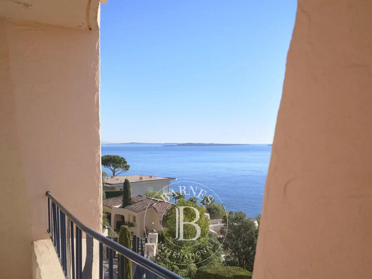 Holidays Apartment with Sea view Théoule-sur-Mer - 3 bedrooms