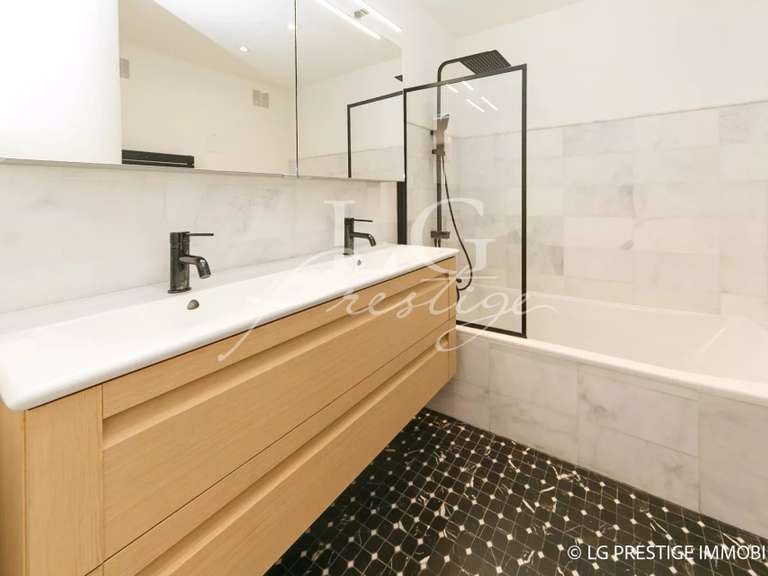 Appartement Théoule-sur-Mer - 2 chambres - 70m²