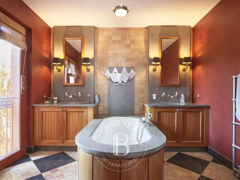 Apartment Théoule-sur-Mer - 4 bedrooms - 204m²