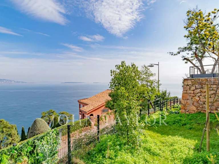 Apartment with Sea view Théoule-sur-Mer - 3 bedrooms - 207m²