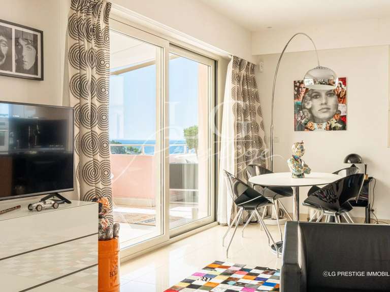 Apartment with Sea view Théoule-sur-Mer - 3 bedrooms - 100m²