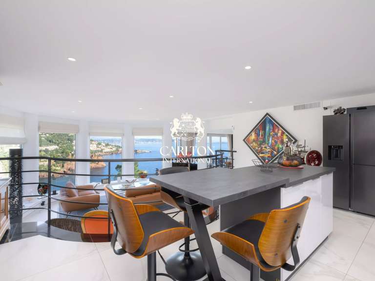 Appartement avec Vue sur mer Théoule-sur-Mer - 3 chambres - 178m²