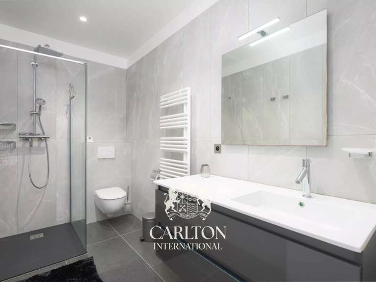 Apartment with Sea view Théoule-sur-Mer - 3 bedrooms - 178m²