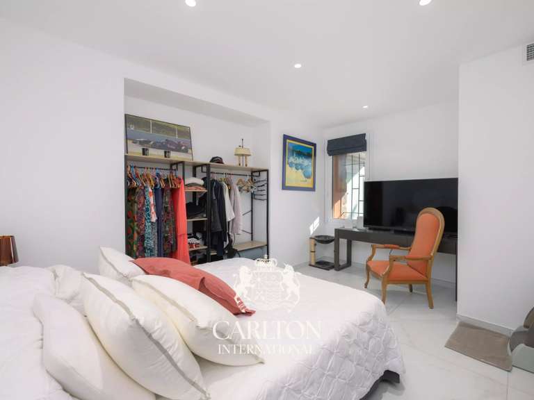 Apartment with Sea view Théoule-sur-Mer - 3 bedrooms - 178m²