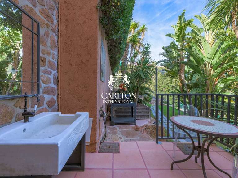 Appartement avec Vue sur mer Théoule-sur-Mer - 3 chambres - 178m²