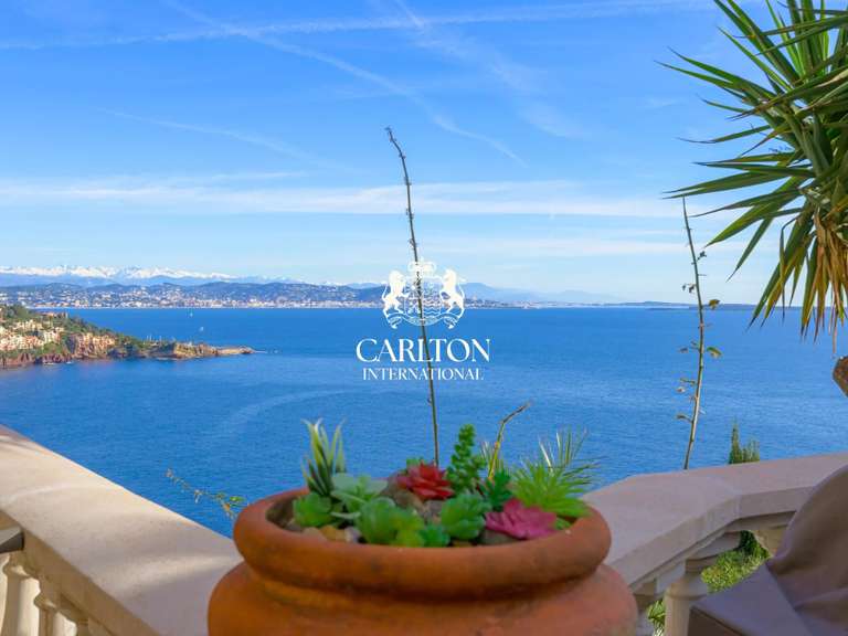 Appartement avec Vue sur mer Théoule-sur-Mer - 3 chambres - 178m²