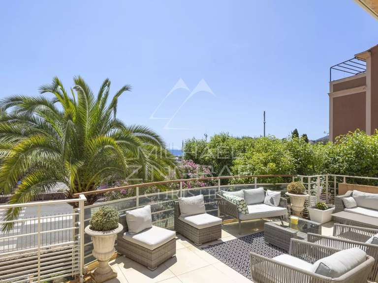 Apartment with Sea view Théoule-sur-Mer - 4 bedrooms - 150m²