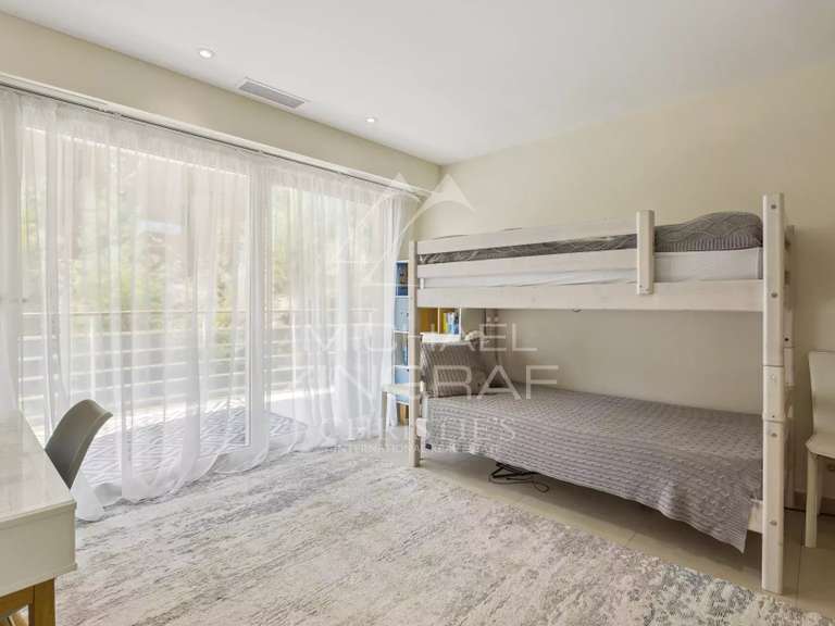 Apartment with Sea view Théoule-sur-Mer - 4 bedrooms - 150m²