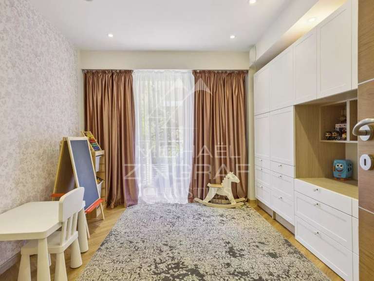 Apartment with Sea view Théoule-sur-Mer - 4 bedrooms - 150m²