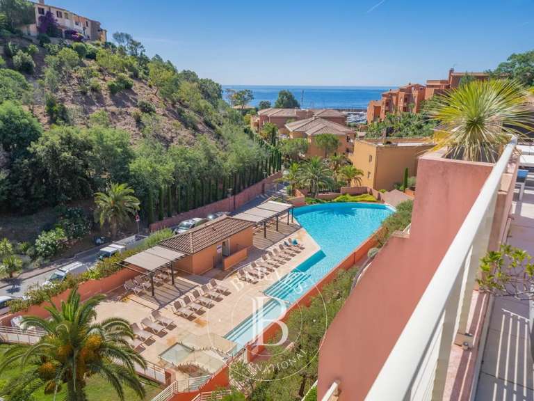 Appartement avec Vue sur mer Théoule-sur-Mer - 3 chambres - 252m²