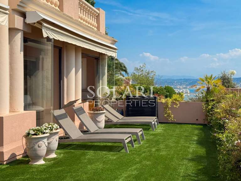 Apartment with Sea view Théoule-sur-Mer - 2 bedrooms - 115m²