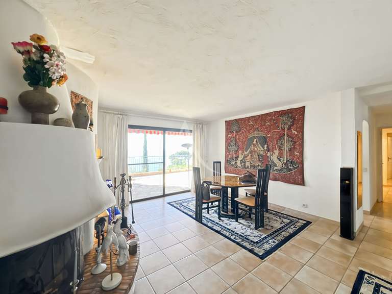 Apartment with Sea view Théoule-sur-Mer - 4 bedrooms - 131m²