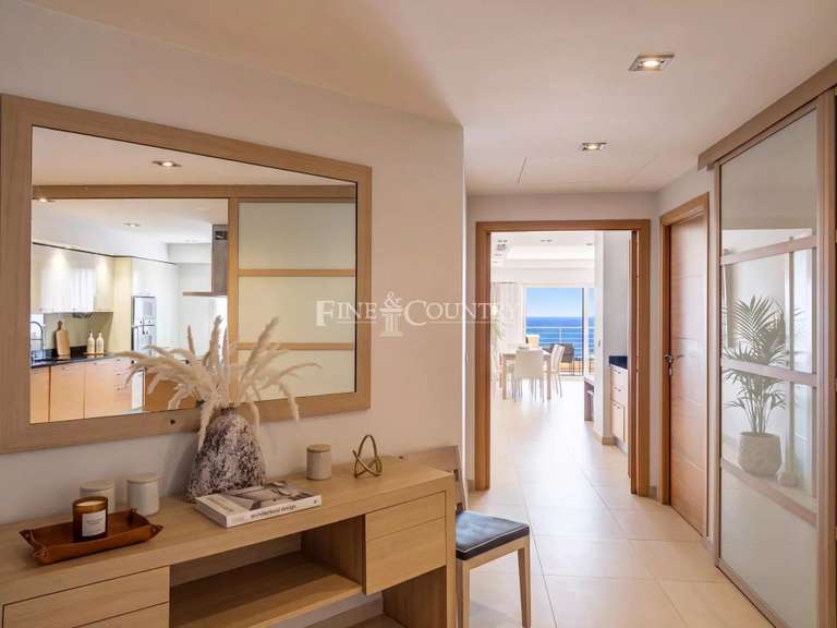 Appartement Théoule-sur-Mer - 3 chambres - 150m²