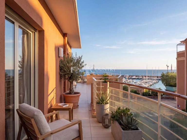 Appartement Théoule-sur-Mer - 3 chambres - 150m²