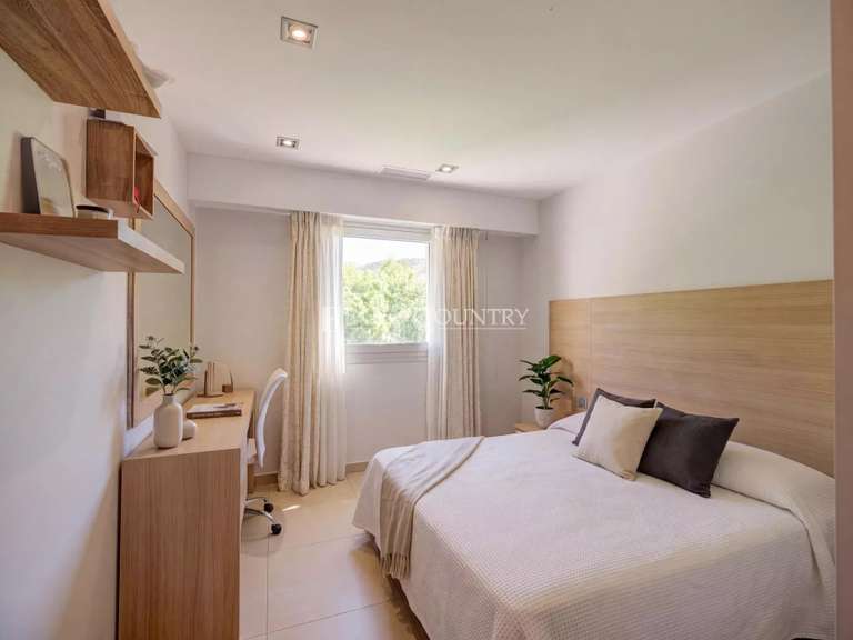 Appartement Théoule-sur-Mer - 3 chambres - 150m²