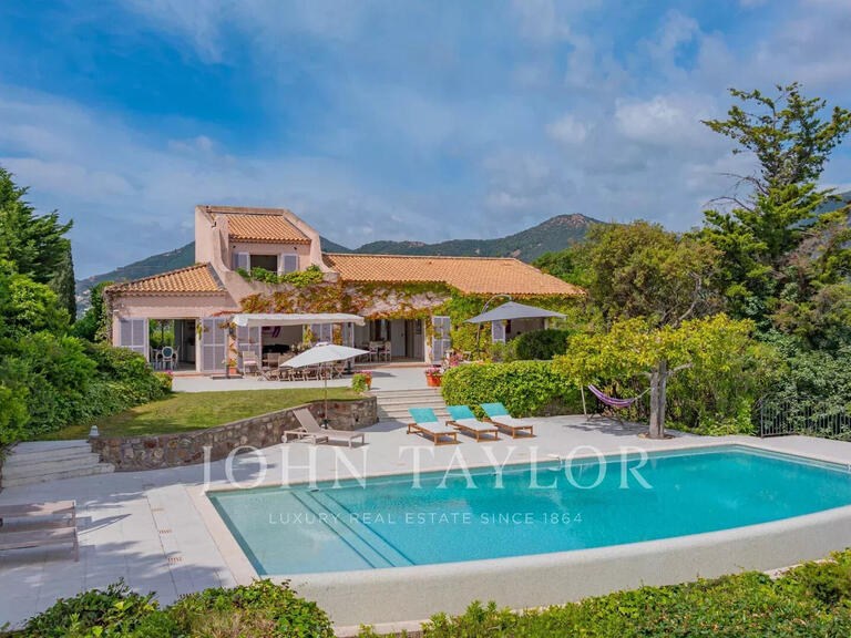 Maison Théoule-sur-Mer - 5 chambres - 225m²