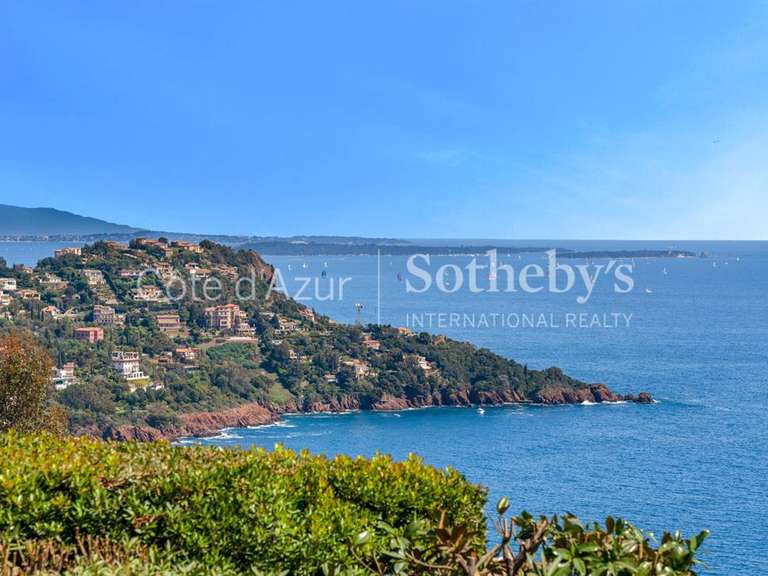 House with Sea view Théoule-sur-Mer - 4 bedrooms - 231m²