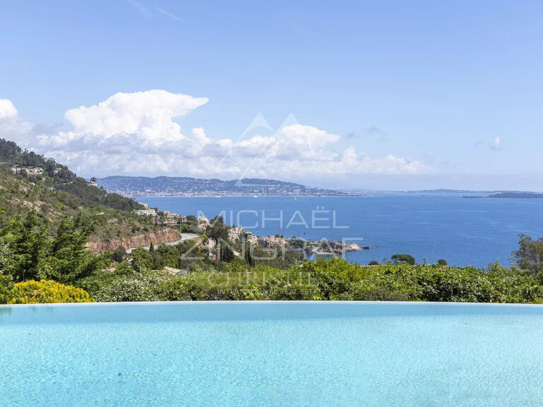 Maison Théoule-sur-Mer - 5 chambres - 225m²