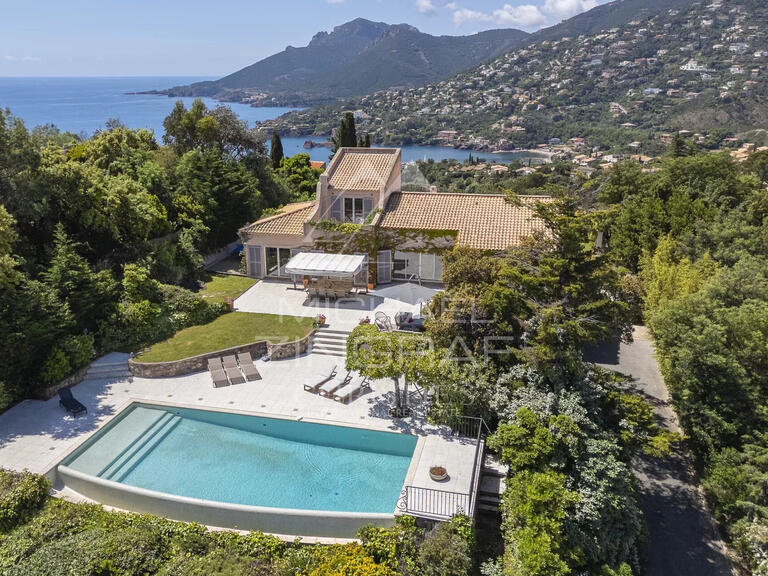 Maison Théoule-sur-Mer - 5 chambres - 225m²