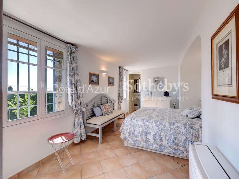 House with Sea view Théoule-sur-Mer - 4 bedrooms - 188m²