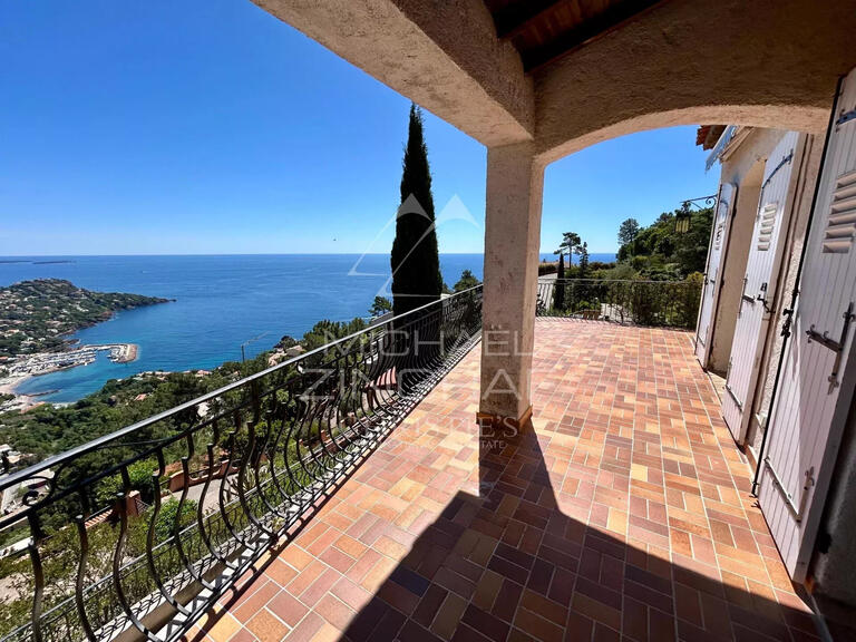 Maison Théoule-sur-Mer - 4 chambres - 231m²