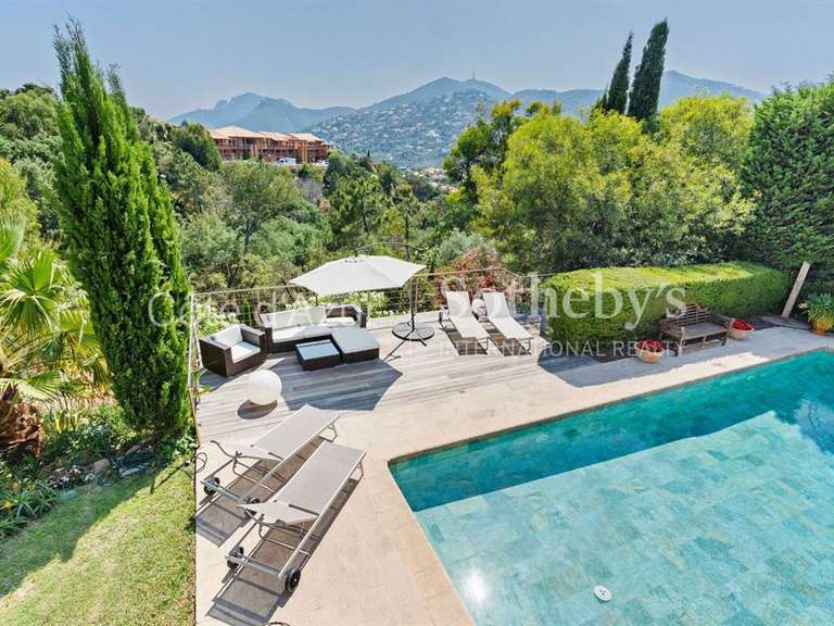 Maison Théoule-sur-Mer - 5 chambres - 206m²