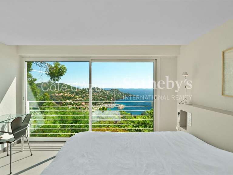 House with Sea view Théoule-sur-Mer - 3 bedrooms - 310m²