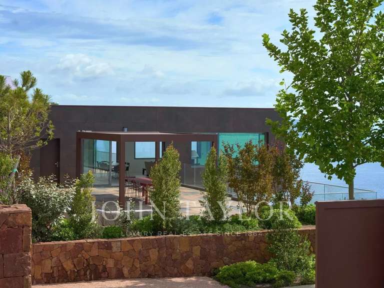House with Sea view Théoule-sur-Mer - 7 bedrooms - 340m²
