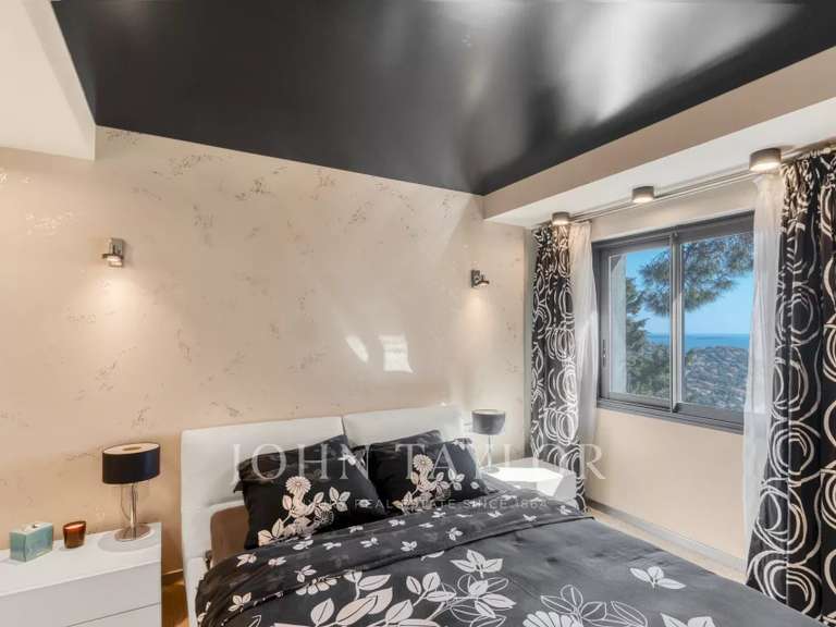 House with Sea view Théoule-sur-Mer - 4 bedrooms - 268m²