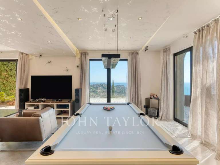 House with Sea view Théoule-sur-Mer - 4 bedrooms - 268m²
