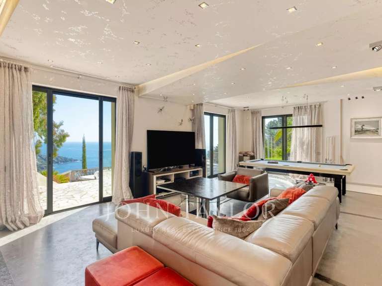 House with Sea view Théoule-sur-Mer - 4 bedrooms - 268m²
