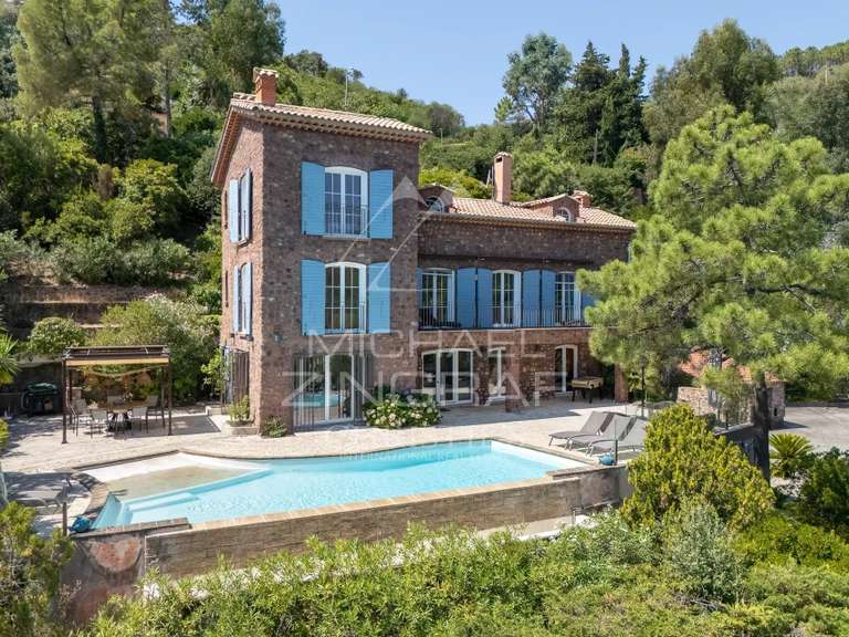 House Théoule-sur-Mer - 6 bedrooms - 301m²