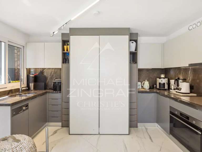 House Théoule-sur-Mer - 6 bedrooms - 301m²