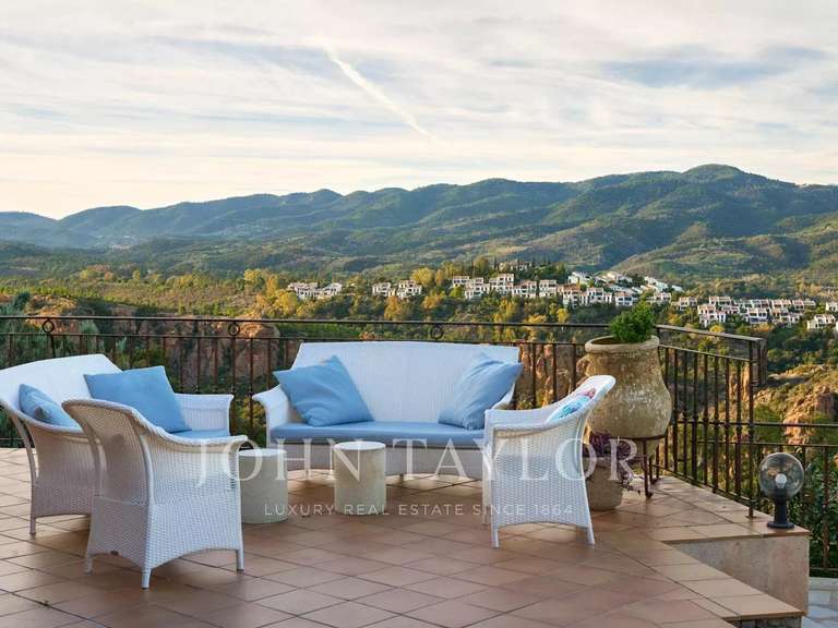 House Théoule-sur-Mer - 3 bedrooms - 315m²