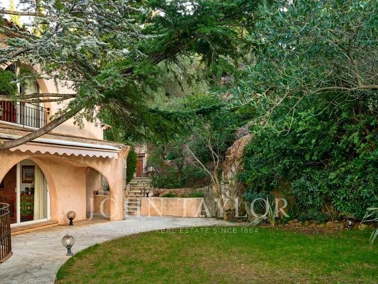 House Théoule-sur-Mer - 3 bedrooms - 315m²