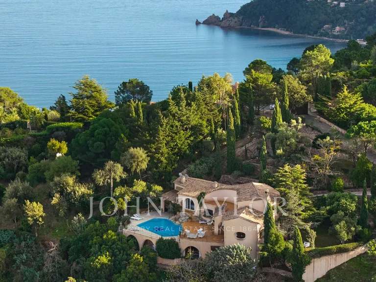 House Théoule-sur-Mer - 3 bedrooms - 315m²