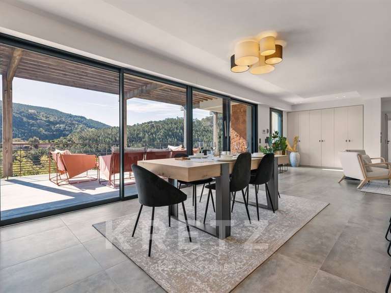 Maison Théoule-sur-Mer - 5 chambres - 240m²