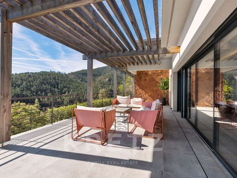 Maison Théoule-sur-Mer - 5 chambres - 240m²