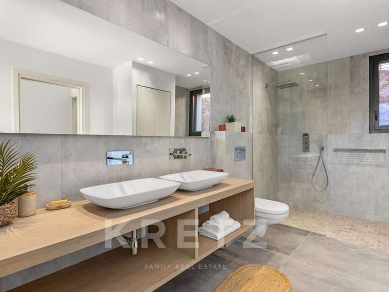 Maison Théoule-sur-Mer - 5 chambres - 240m²