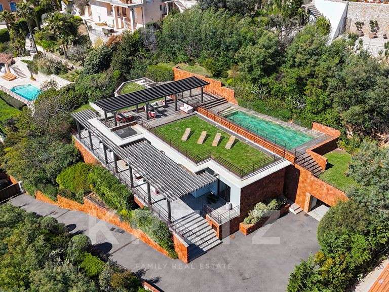Maison Théoule-sur-Mer - 5 chambres - 240m²