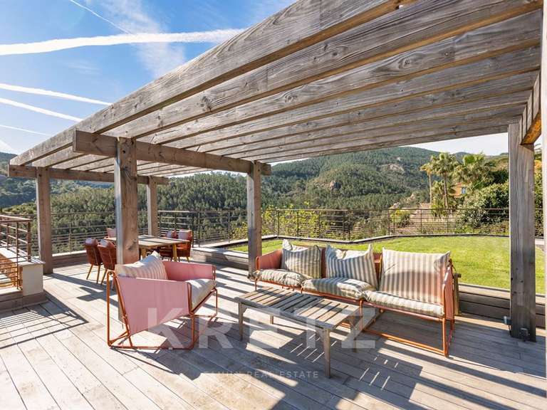 Maison Théoule-sur-Mer - 5 chambres - 240m²