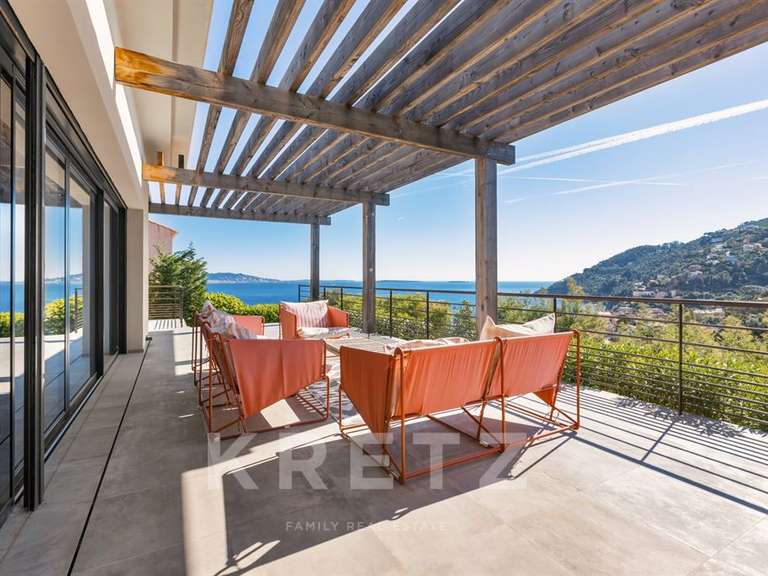 Maison Théoule-sur-Mer - 5 chambres - 240m²