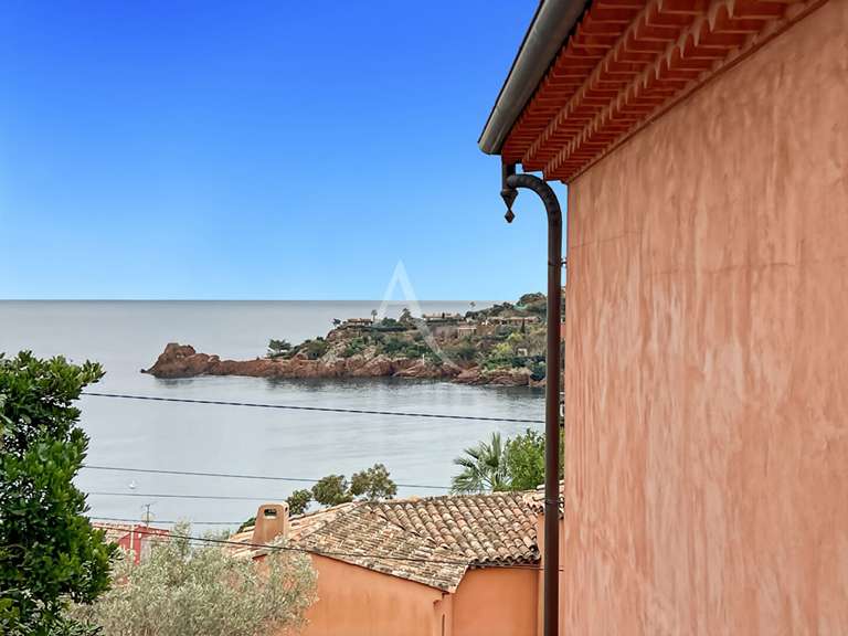 House with Sea view Théoule-sur-Mer - 3 bedrooms - 115m²