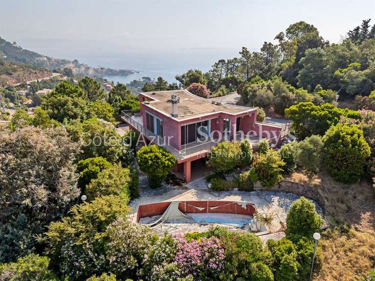 House with Sea view Théoule-sur-Mer - 4 bedrooms - 150m²