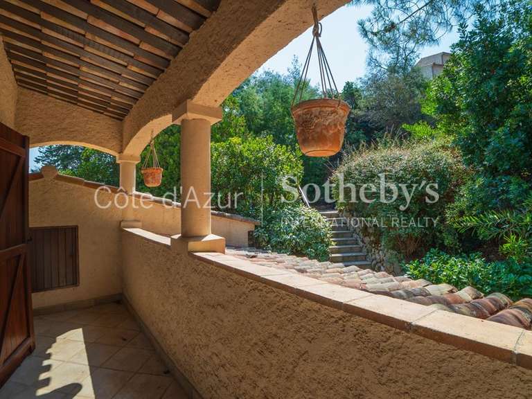 Maison Théoule-sur-Mer - 5 chambres - 250m²