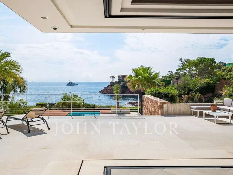 Property Théoule-sur-Mer - 9 bedrooms - 420m²