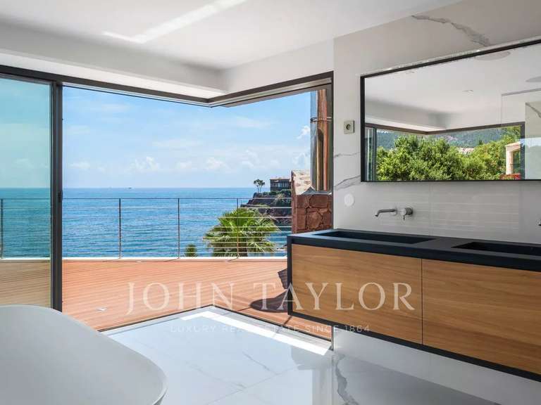 Propriété Théoule-sur-Mer - 9 chambres - 420m²